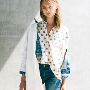 Madewell Academie Cream blue floral print button-up shirt